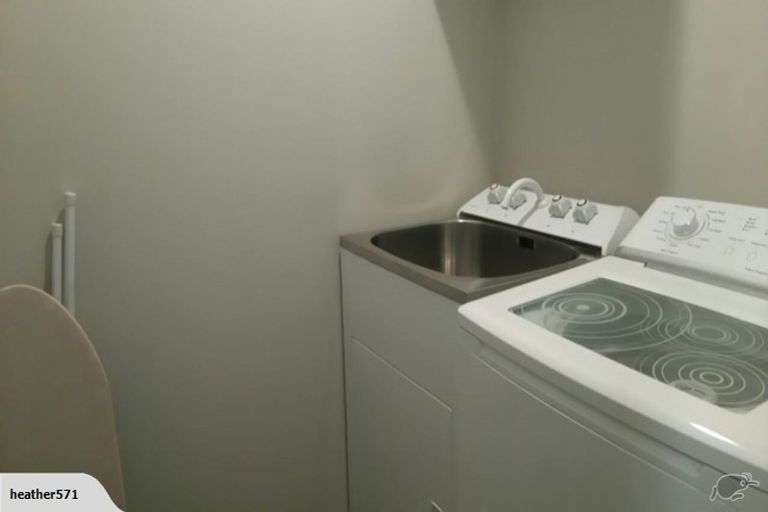 Photo of property in Montreaux, 164 The Terrace, Wellington Central, Wellington, 6011