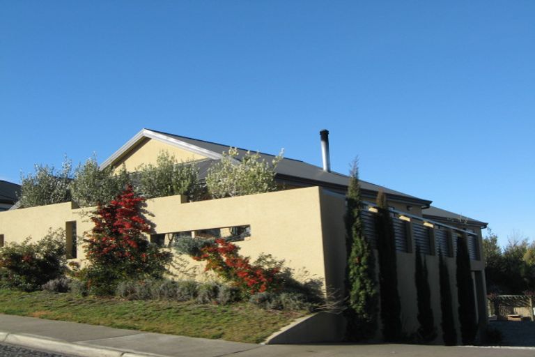 Photo of property in 7 Totara Terrace, Wanaka, 9305