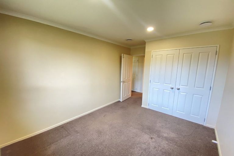 Photo of property in 10 Richard Halse Drive, Manurewa, Auckland, 2105