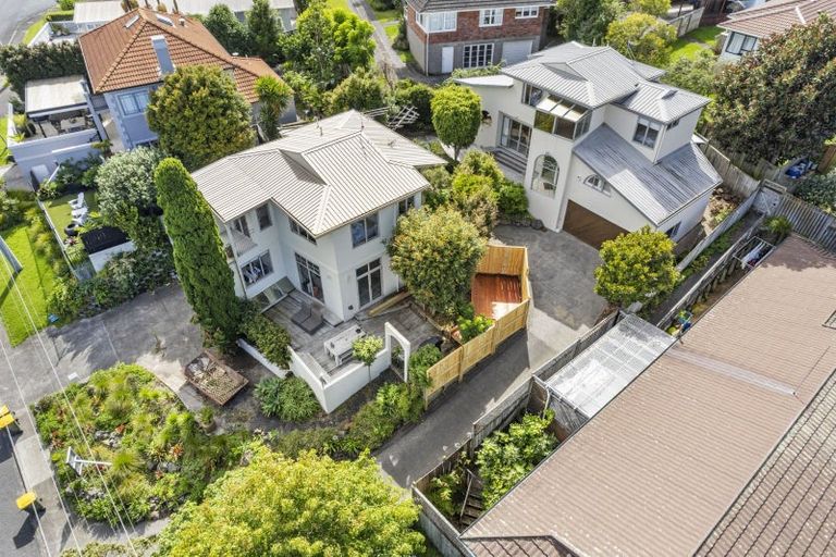 Photo of property in 2/10 Norman Road, Hauraki, Auckland, 0622