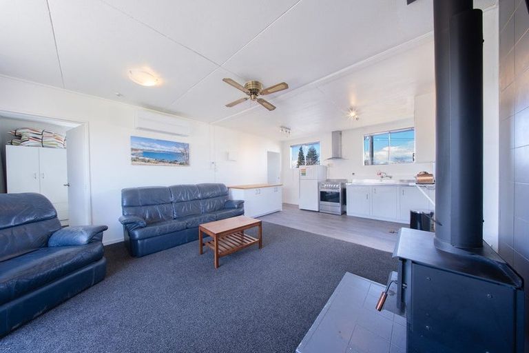 Photo of property in 12 Hallewell Road, Twizel, 7901