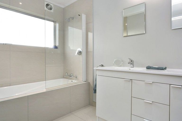 Photo of property in 17 Sheridan Crescent, Leamington, Cambridge, 3432