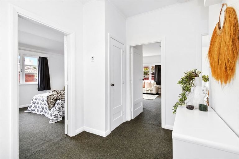 Photo of property in 18b Cressy Street, Waterloo, Lower Hutt, 5011