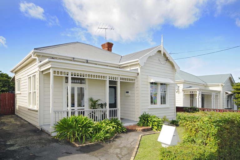 Photo of property in 12 Wellpark Avenue, Grey Lynn, Auckland, 1021