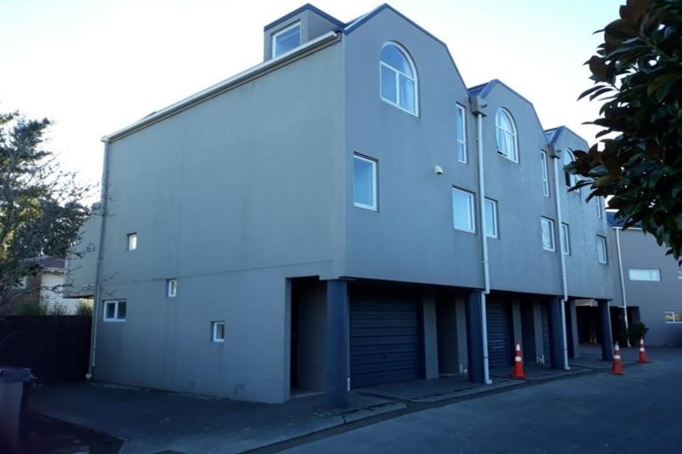 Photo of property in 1/102 Wainui Street, Riccarton, Christchurch, 8041
