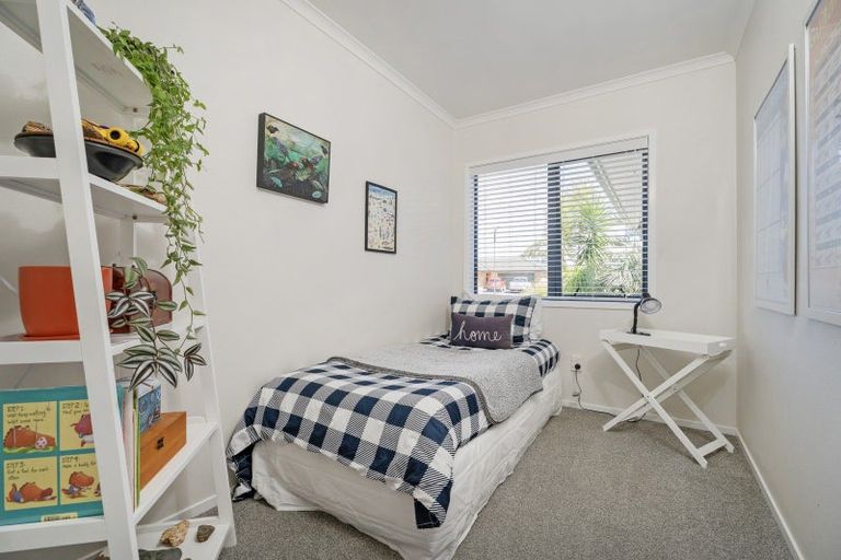 Photo of property in 31 Wells Place, Whitianga, 3510