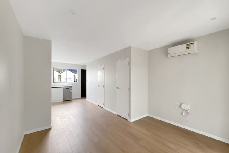 Photo of property in 27 Tukari Lane, Mangere Bridge, Auckland, 2022