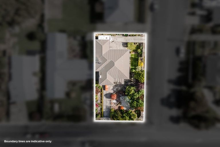 Photo of property in 2 Clyde Street, Gore, 9710