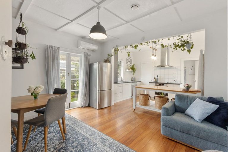 Photo of property in 703 Ellison Road, Parkvale, Hastings, 4122