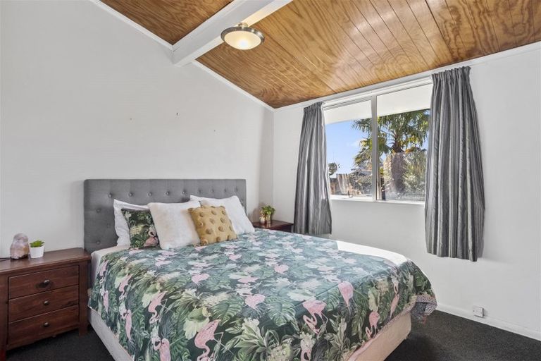 Photo of property in 200 Dickson Road, Papamoa Beach, Papamoa, 3118