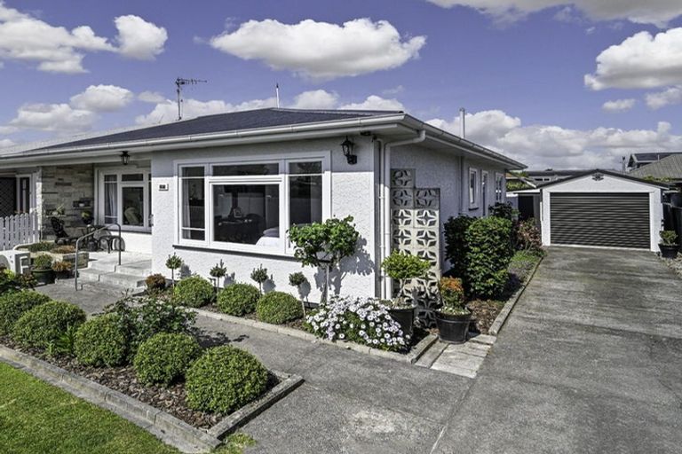 Photo of property in 1/403 Sylvan Road, Parkvale, Hastings, 4122