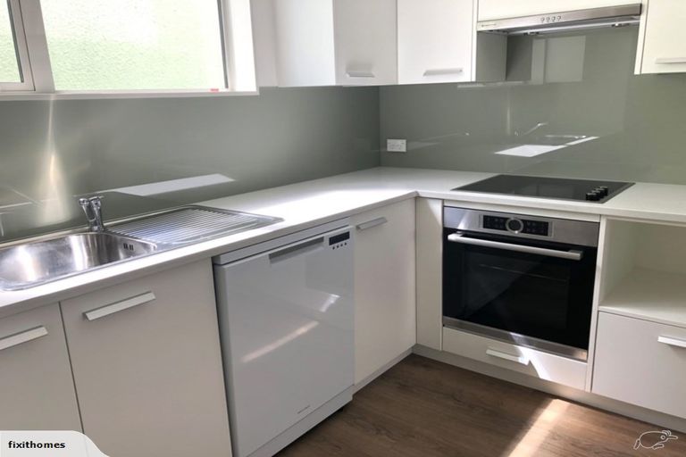 Photo of property in 5/21 Luxford Street, Berhampore, Wellington, 6023