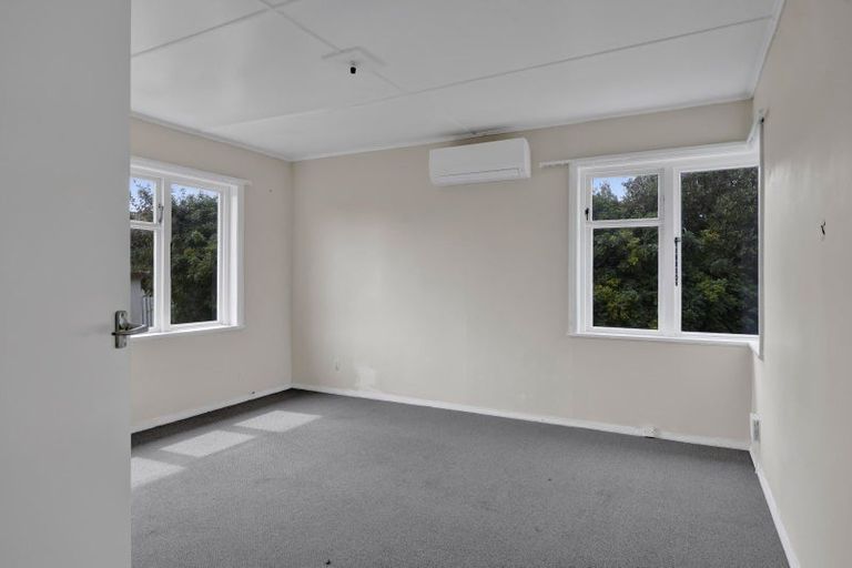 Photo of property in 51-53 Wrantage Street, Westown, New Plymouth, 4310