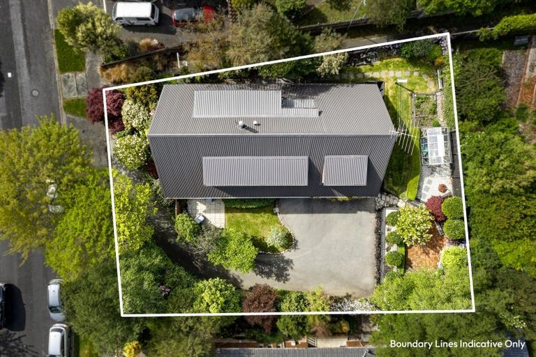 Photo of property in 75 Glenross Street, Glenross, Dunedin, 9011