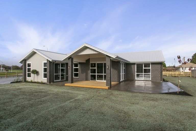 Photo of property in 773c Queens Drive, Waikiwi, Invercargill, 9810