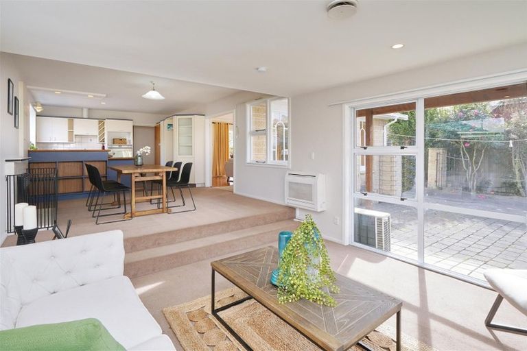 Photo of property in 18 Longmuir Street, Ilam, Christchurch, 8041