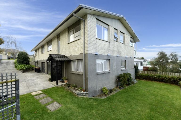 Photo of property in 20a Pine Avenue, Otumoetai, Tauranga, 3110