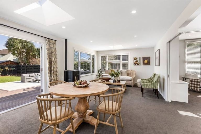 Photo of property in 77 Rutland Street, St Albans, Christchurch, 8014