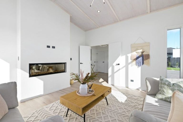 Photo of property in 30 Batten Drive, Flagstaff, Hamilton, 3210