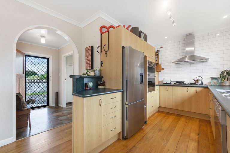 Photo of property in 185 Victoria Street, Cambridge, 3434