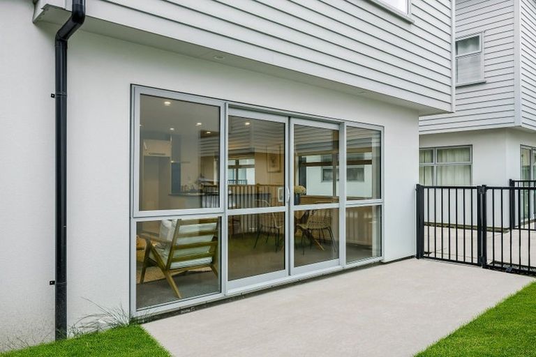 Photo of property in 2/33 Elizabeth Street, Riccarton, Christchurch, 8041