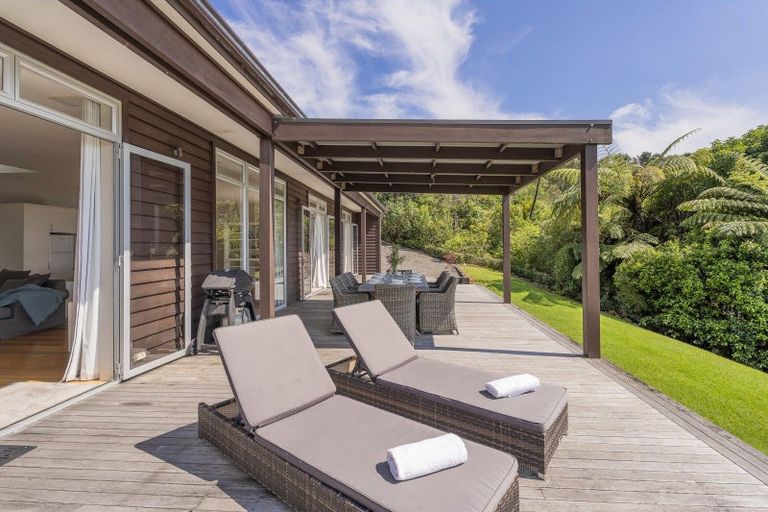 Photo of property in 131 Pumpkin Hill Road, Pumpkin Hill, Whitianga, 3591