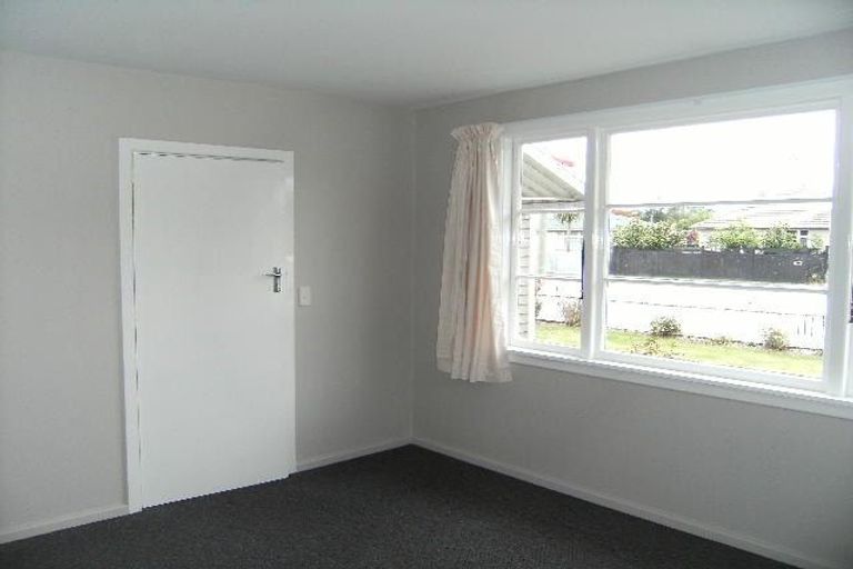 Photo of property in 128 Vagues Road, Northcote, Christchurch, 8052
