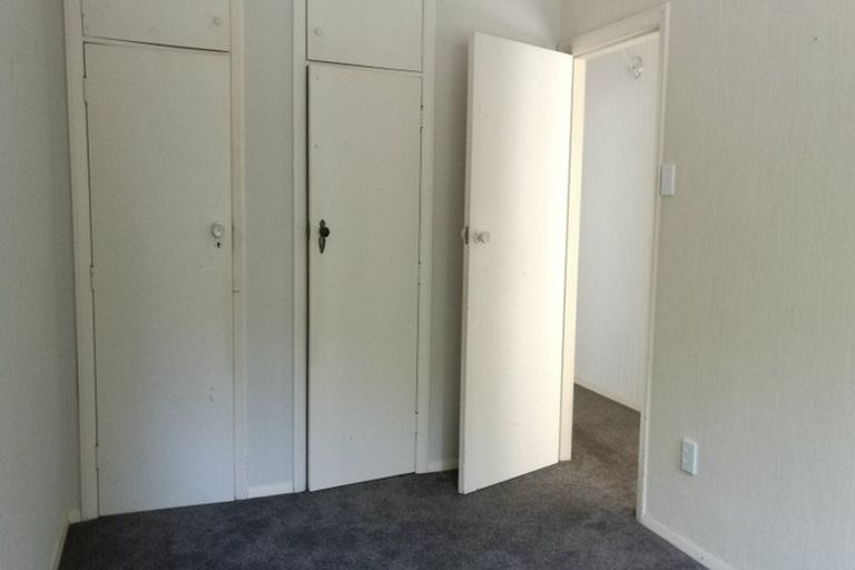 Photo of property in 16a Donald Crescent, Karori, Wellington, 6012