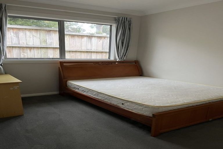 Photo of property in 128 Greenhithe Road, Greenhithe, Auckland, 0632