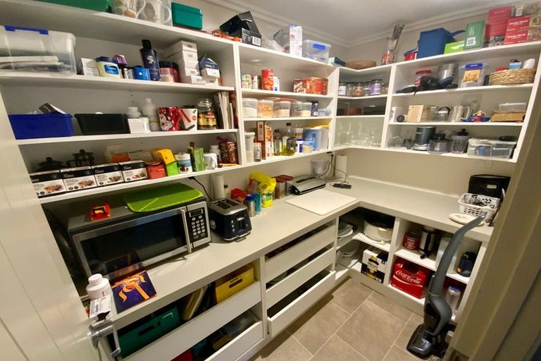 Photo of property in 12 Robertson Court, Cromwell, 9310