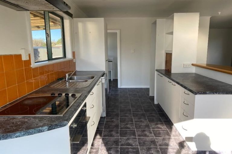 Photo of property in 44 Rogers Road, Bay View, Napier, 4104