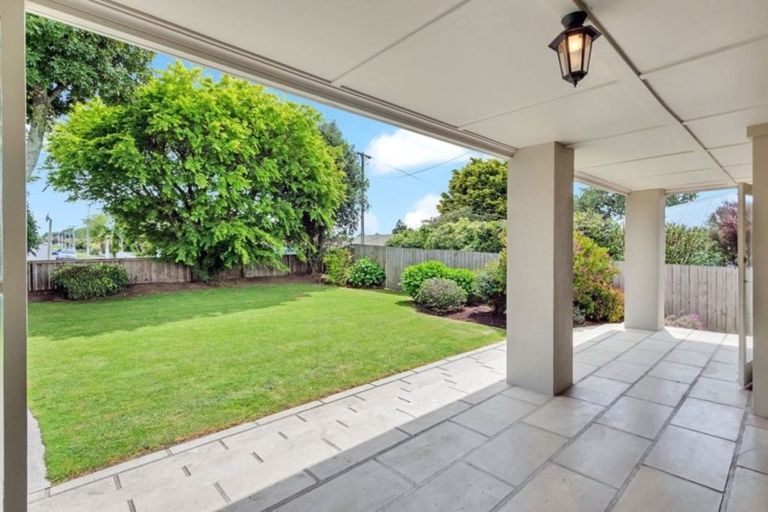Photo of property in 13 Albert Street, Papakura, 2110