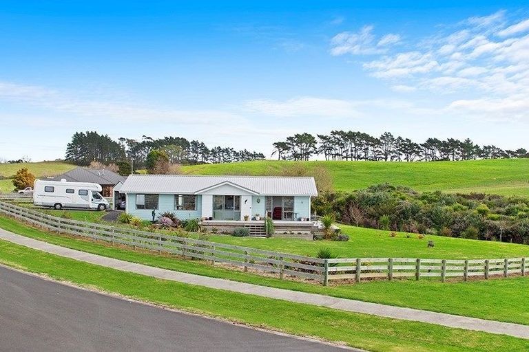 Photo of property in 3 Allan Road, Awhitu, Waiuku, 2684