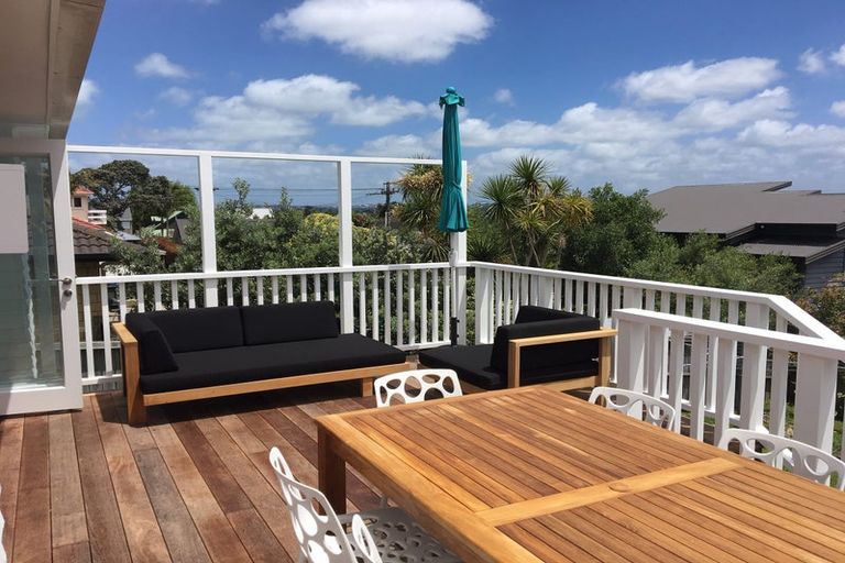 Photo of property in 16 Aramoana Avenue, Devonport, Auckland, 0624