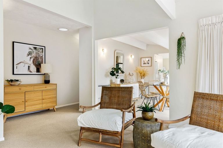 Photo of property in 9 Chatswood Place, Bishopdale, Christchurch, 8051