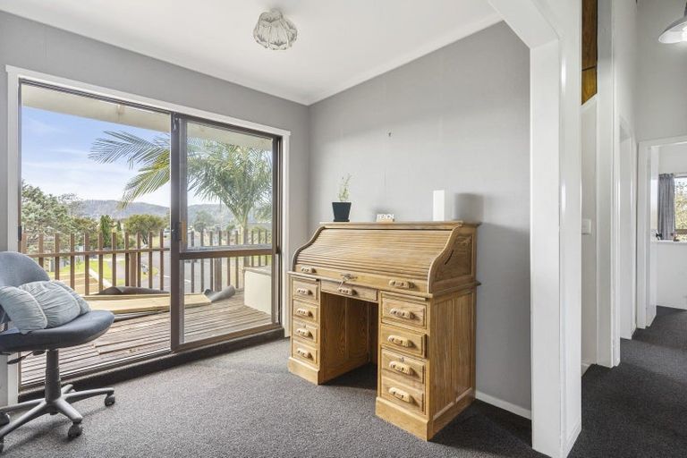 Photo of property in 100 Mayfair Avenue, Whangamata, 3620