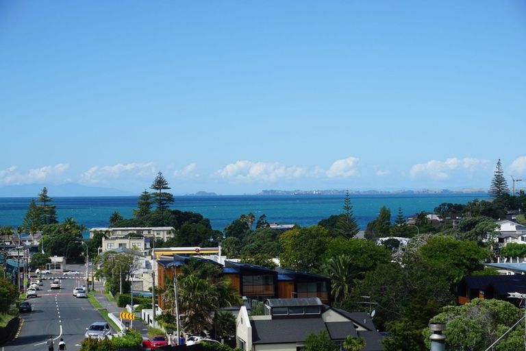 Photo of property in 3/24 Hastings Road, Mairangi Bay, Auckland, 0630