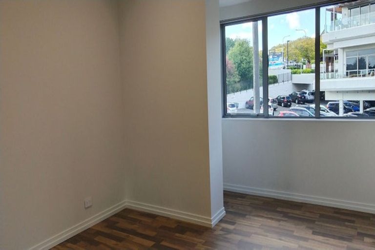 Photo of property in 8/46 Wellington Street, Howick, Auckland, 2014