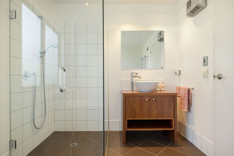 Photo of property in 84 Cotter Avenue, Arrowtown, 9302