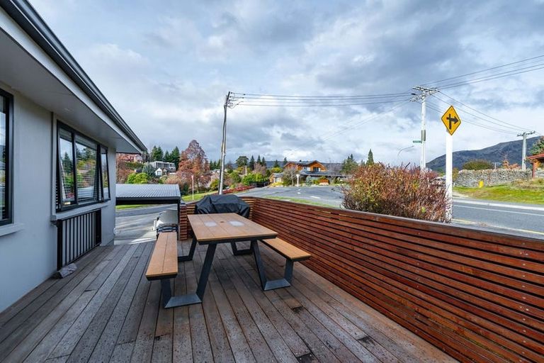 Photo of property in 84 Helwick Street, Wanaka, 9305