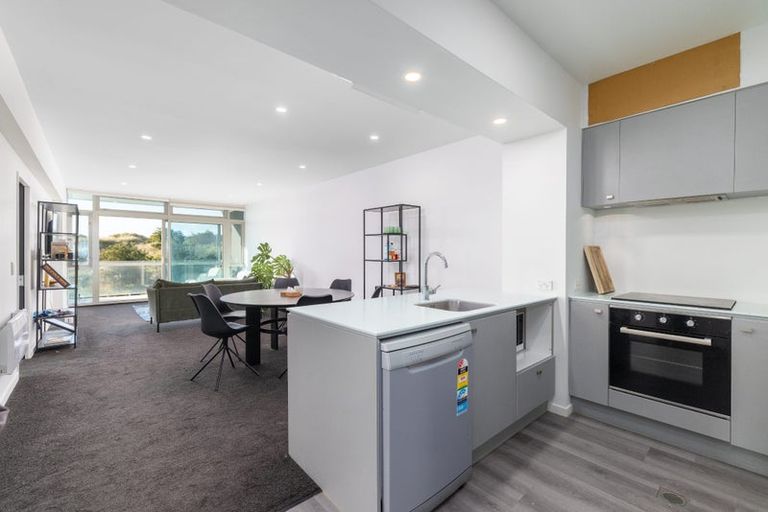 Photo of property in 5/272 Marine Parade, New Brighton, Christchurch, 8061