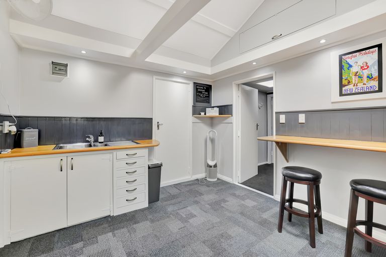 Photo of property in 97 Thornton Road, Cambridge, 3434