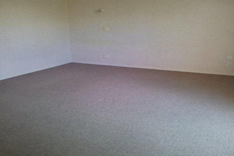 Photo of property in 33m Peverel Street, Riccarton, Christchurch, 8011