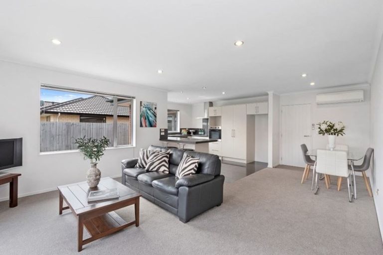 Photo of property in 4 Catkins Lane, Mairehau, Christchurch, 8052