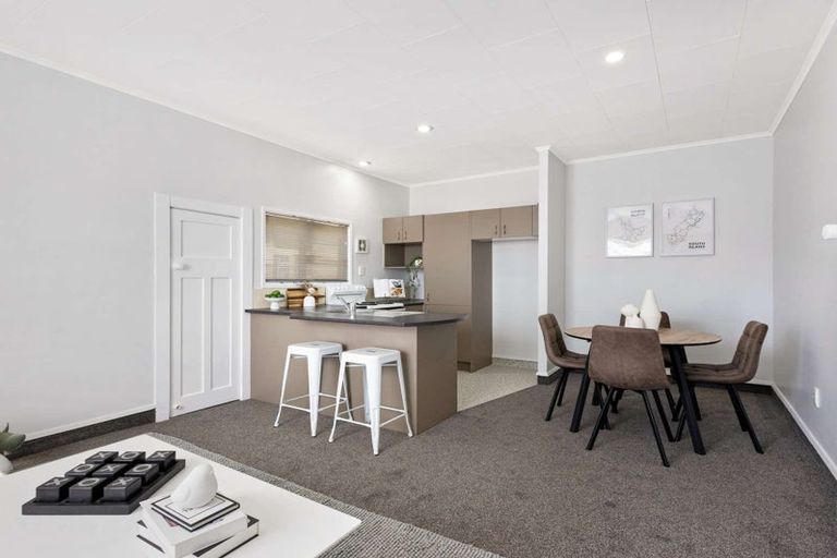 Photo of property in 1/705 Heretaunga Street East, Parkvale, Hastings, 4122
