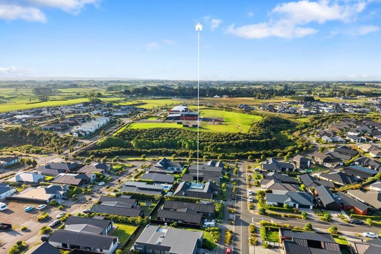 Photo of property in 5 Winstone House Road, Paerata, 2124