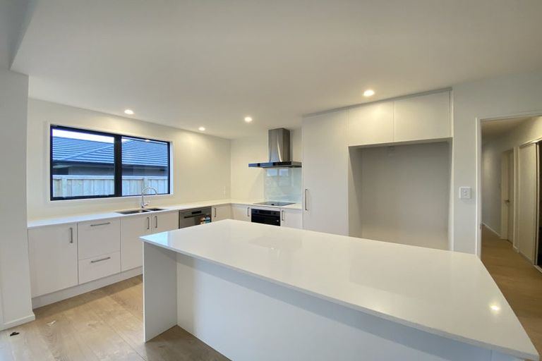 Photo of property in 75 Henshaw Street, Woodend, 7610