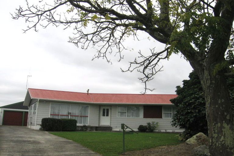 Photo of property in 6 Bruce Place, Highbury, Palmerston North, 4412