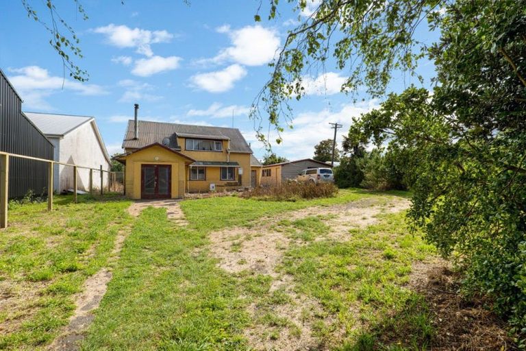 Photo of property in 79 South Road, Manaia, 4612