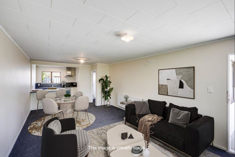 Photo of property in 2/802 Victoria Street, Parkvale, Hastings, 4122